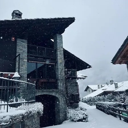 Maison Mont-blanc * 라살