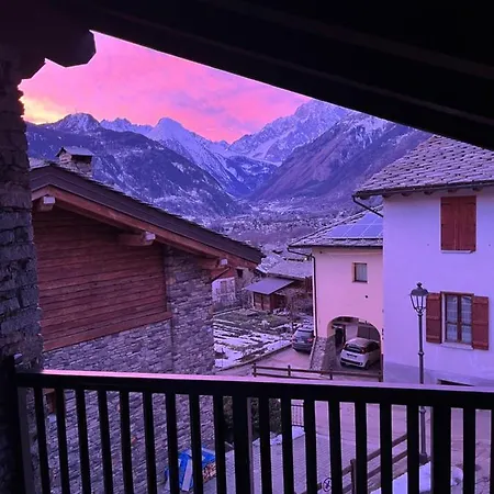 Maison Mont-blanc * 라살